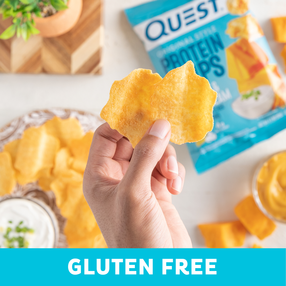cheddar-and-sour-cream-original-style-protein-chips-a6 qst-000296_cheddar-_-sour-cream-original-style-protein-chips_7.2.png